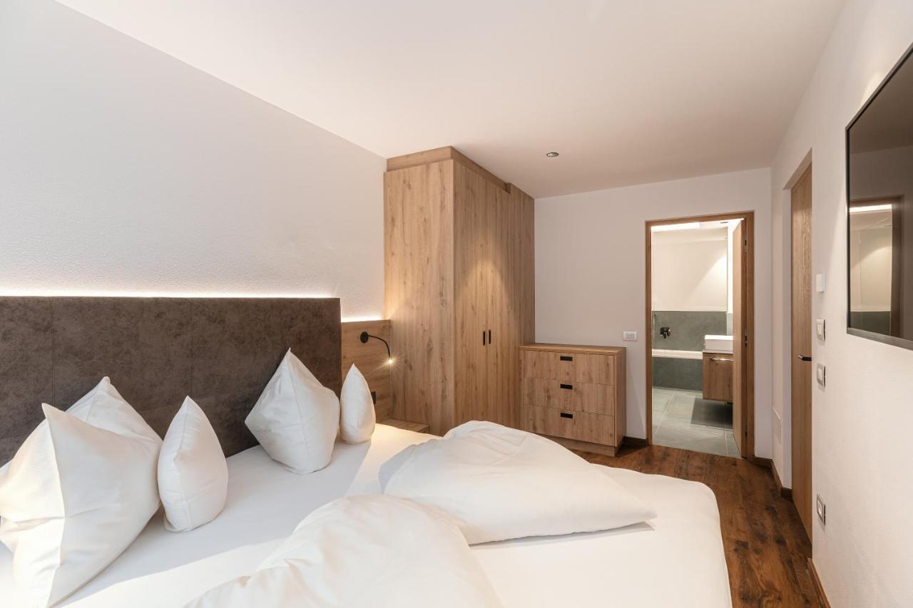 Ferienwohnung Alpenrose Alpine Living Wolkenstein in Gröden Exterior foto